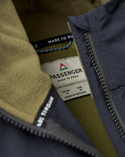 Roamer Lite Recycled Softshell Jacket - Black/Khaki